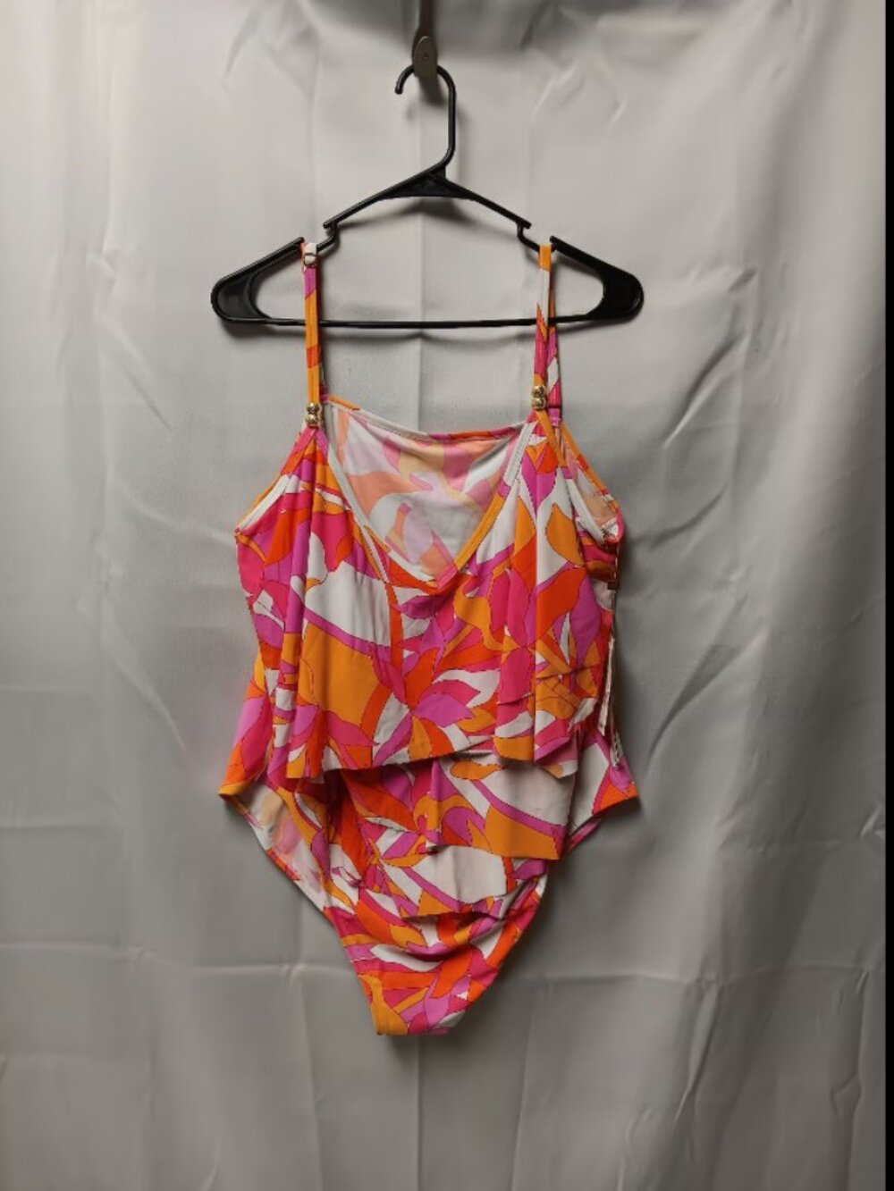 Womens Swimsuit Beyond Control Size 16 ORG $129 NWT (rack6v)